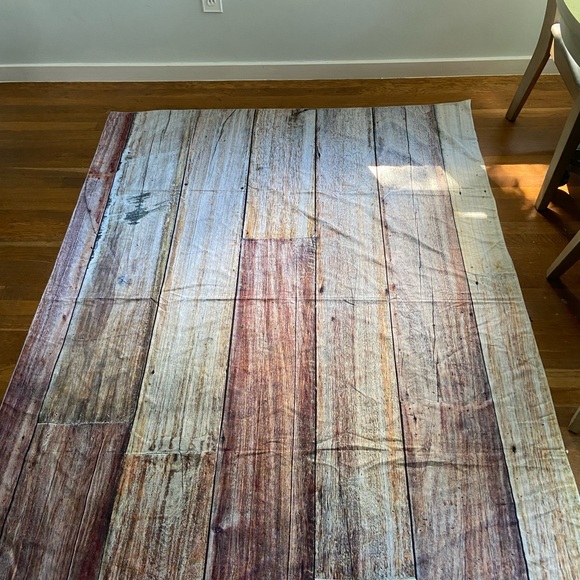 Bundle 5/20.00 Gesmatic Tasperty Wall Hanging,...use as a back drop! 6ft x 6ft - Picture 1 of 2